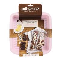 WILTSHIRE PINK SILICONE SQUARE CAKE PAN 21.5cm
